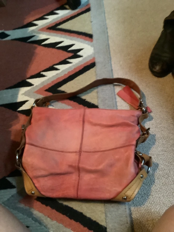 Bolso Hobo de Hombro Nino Bossi Marrón 100% Cuero Genuino Rojo  Foto 2 de 4