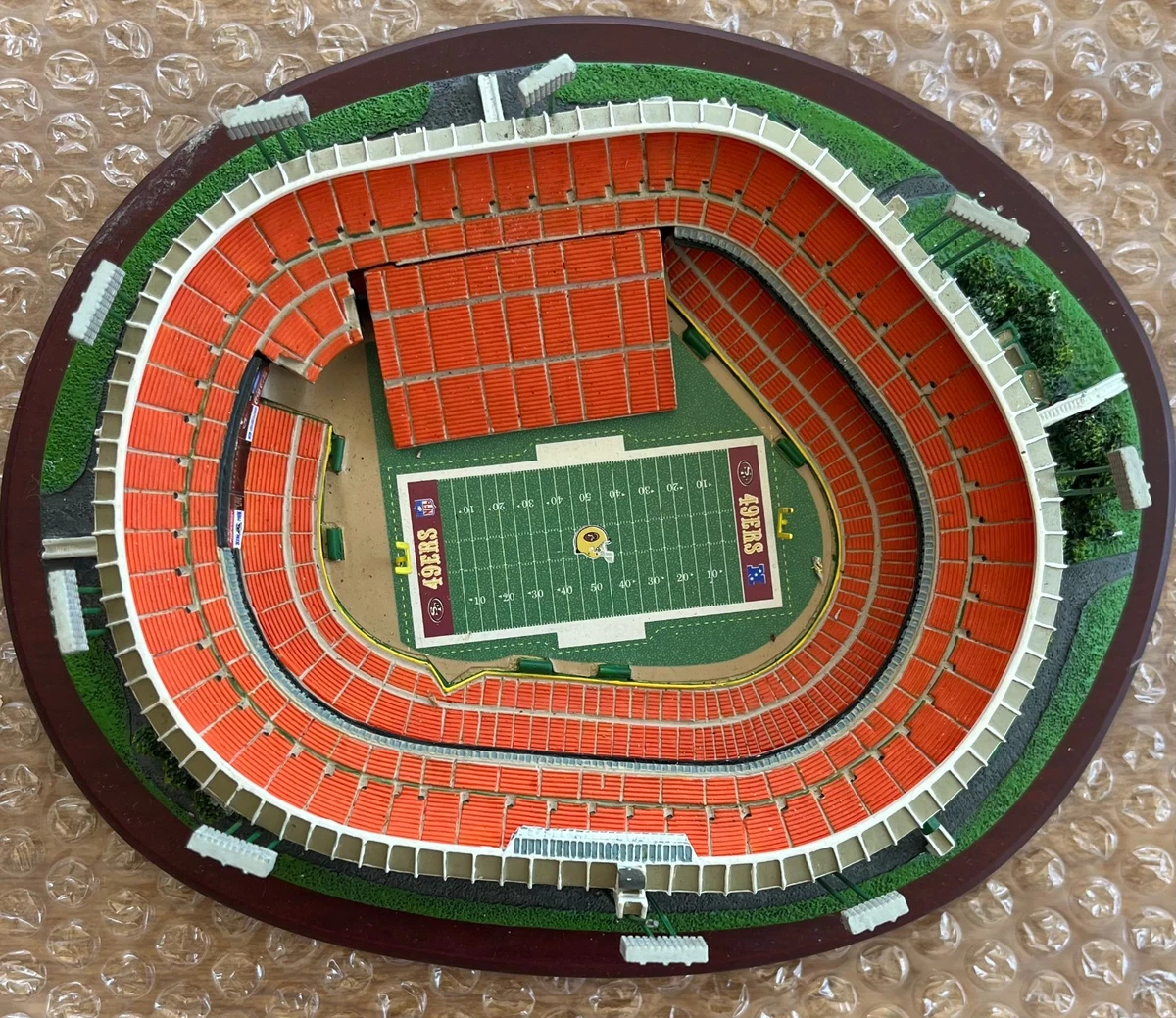 Danbury Mint San Francisco 49ers NFL Fan Apparel & Souvenirs for