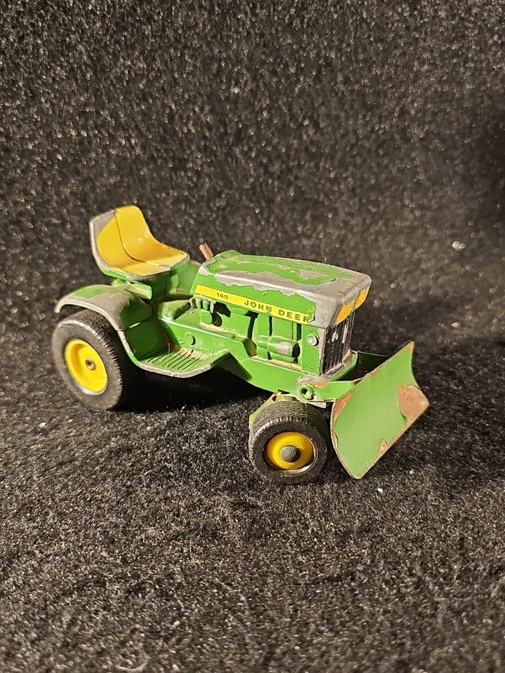 Vintage ERTL 1/16 Scale Diecast John Deere 140 Garden Tractor With Plow Blade  - Image 3 of 4