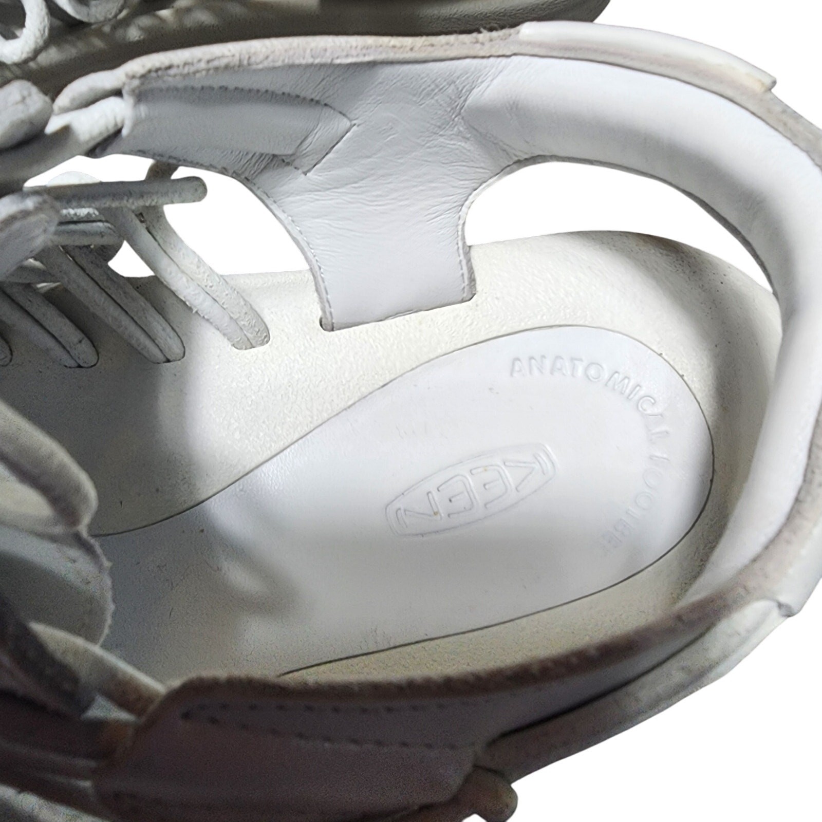 Sandali sneaker Keen Bungee Cord ecologici bianchi antimicrobici arco contorno 8