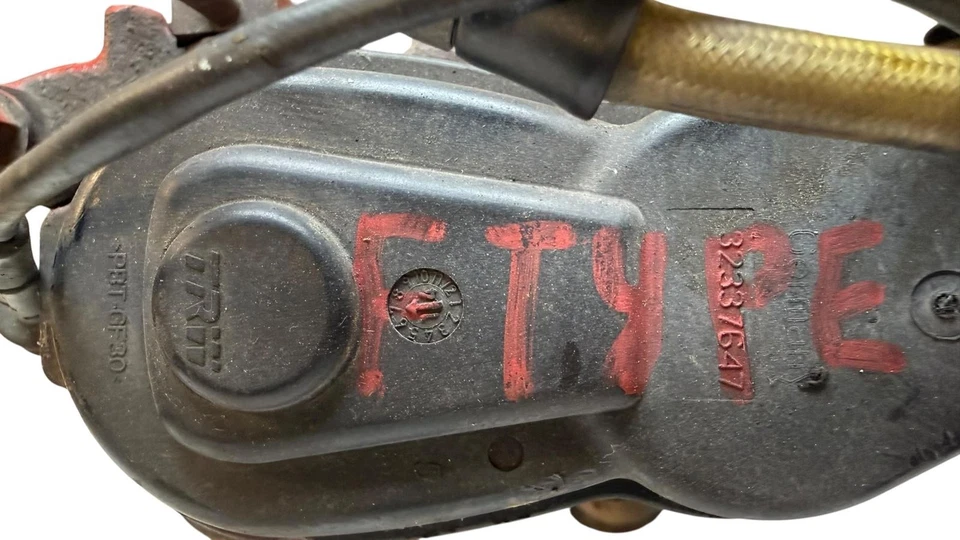 2014-2019 JAGUAR F-TYPE ЗАДНИЙ ПРАВЫЙ ПАССАЖИРСКИЙ БОКОВОЙ ТОРМОЗ СУППОРТ КРАСНЫЙ OEM - Изображение 3 из 4