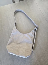 BAGGU Small Nylon Sling Bag Crossbody Dove Gray Beige Discontinued Color USED