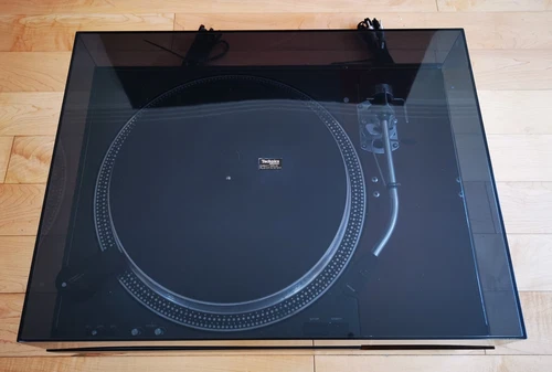 Technics SL-1100AC Direct-Drive Turntable with SME 3009 SII Improved Tonearm