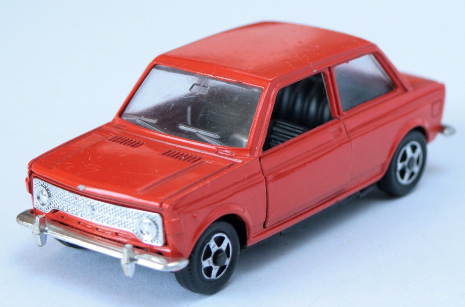 【４８時間限定価格】MEBETOYS　a-2   FIAT 1500 48時間限定価格】MEBETOYS a-2 FIAT 1500 48時間限定価格】MEBETOYS