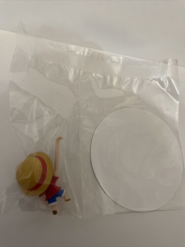 Minifigure da appendere lato tazza one piece - scimmia D Rufy - Foto 3 di 3