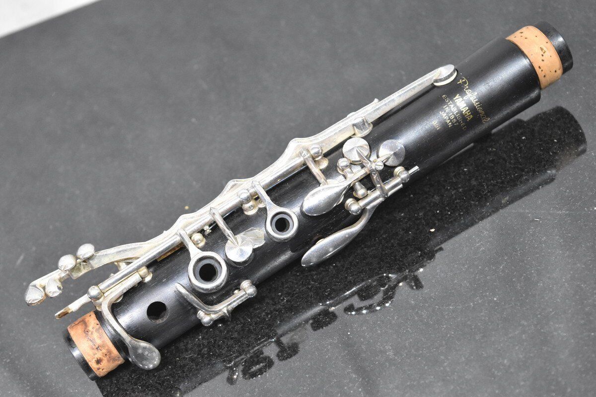 YAMAHA YCL-651 Bb clarinet Black Professional Musical instrument