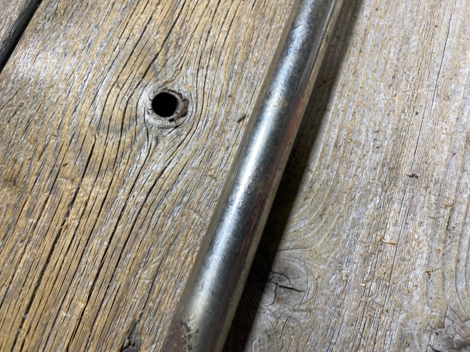 .VINTAGE ANTIQUE BIKE BICYCLE PUMP SEAT TUBE FRAME PUMP CLAMPON AIR