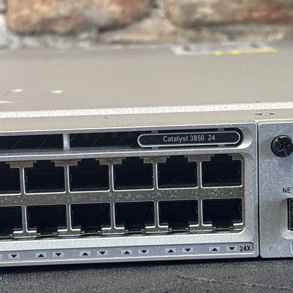 Cisco WS-C3850-24P-S 24 Port PoE Gigabit IP Base Switch - Image 3 of 4