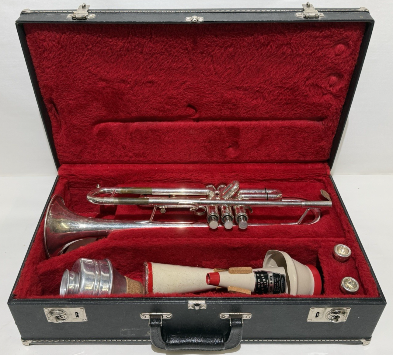 Capri Serial Getzen Capri Series Silver Plated Trumpet with Hard Case & Accessories ...