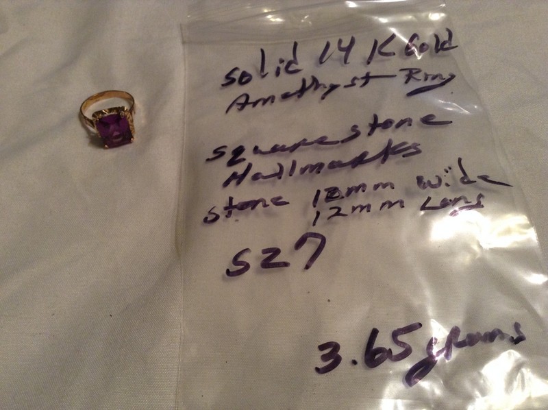 BEAUTIFUL SOLID 14K GOLD AMETHYST RING 3.65 GRAMS HALLMARKS SIZE 7