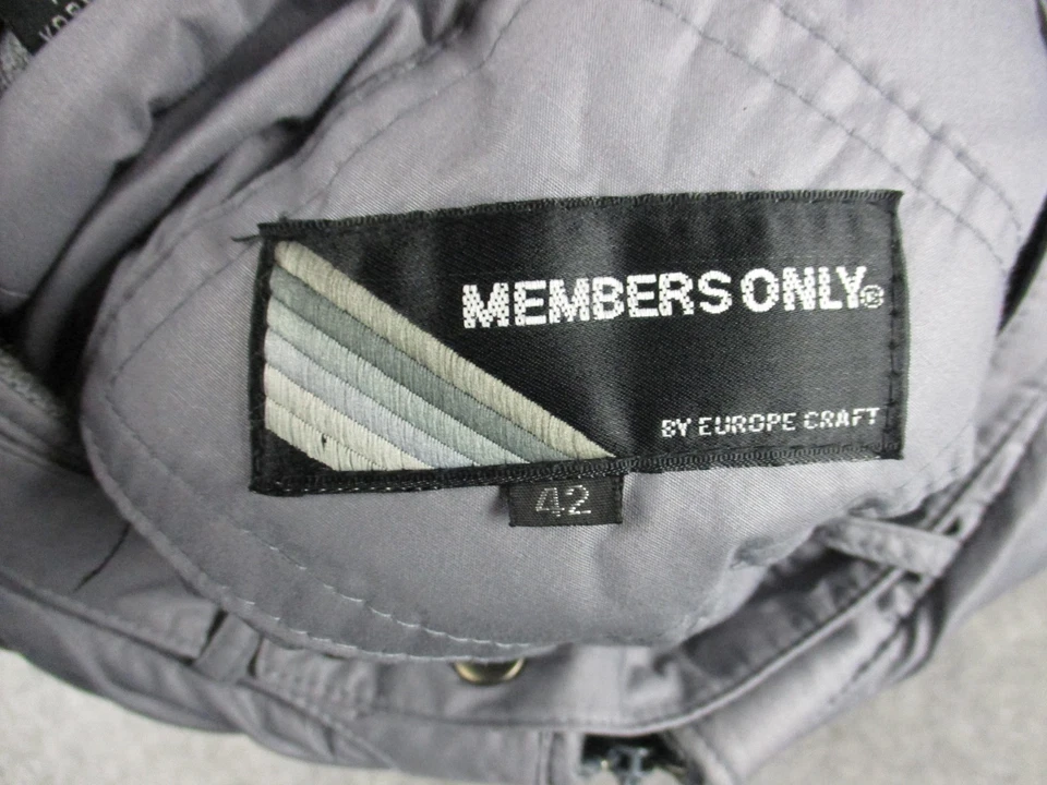 Vintage Members Only Jacket Mens 42 Gray Bomber Europe Craft Epaulettes 80s - Image 4 of 4
