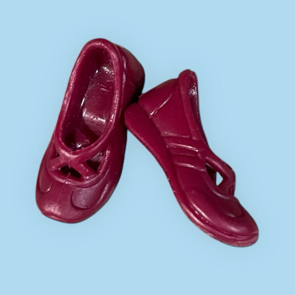 Barbie Fashion Fever Pack Peach/Maroon RARE Wine Red Sneakers Flats ONLY 2007 - Image 3 of 4