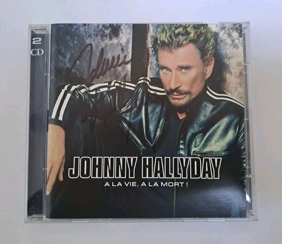 Photo Ancienne Dédicacée De Johnny Hallyday - Excellent État