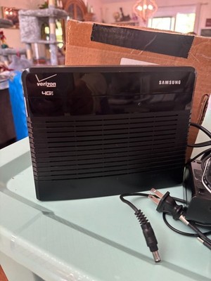Samsung SLS-BU103 Verizon 4G LTE Network Extender W/Power cords