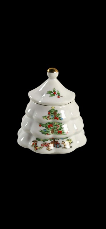 Home for the Holidays (Gold Band&Trim) by MEIWA Discontinued