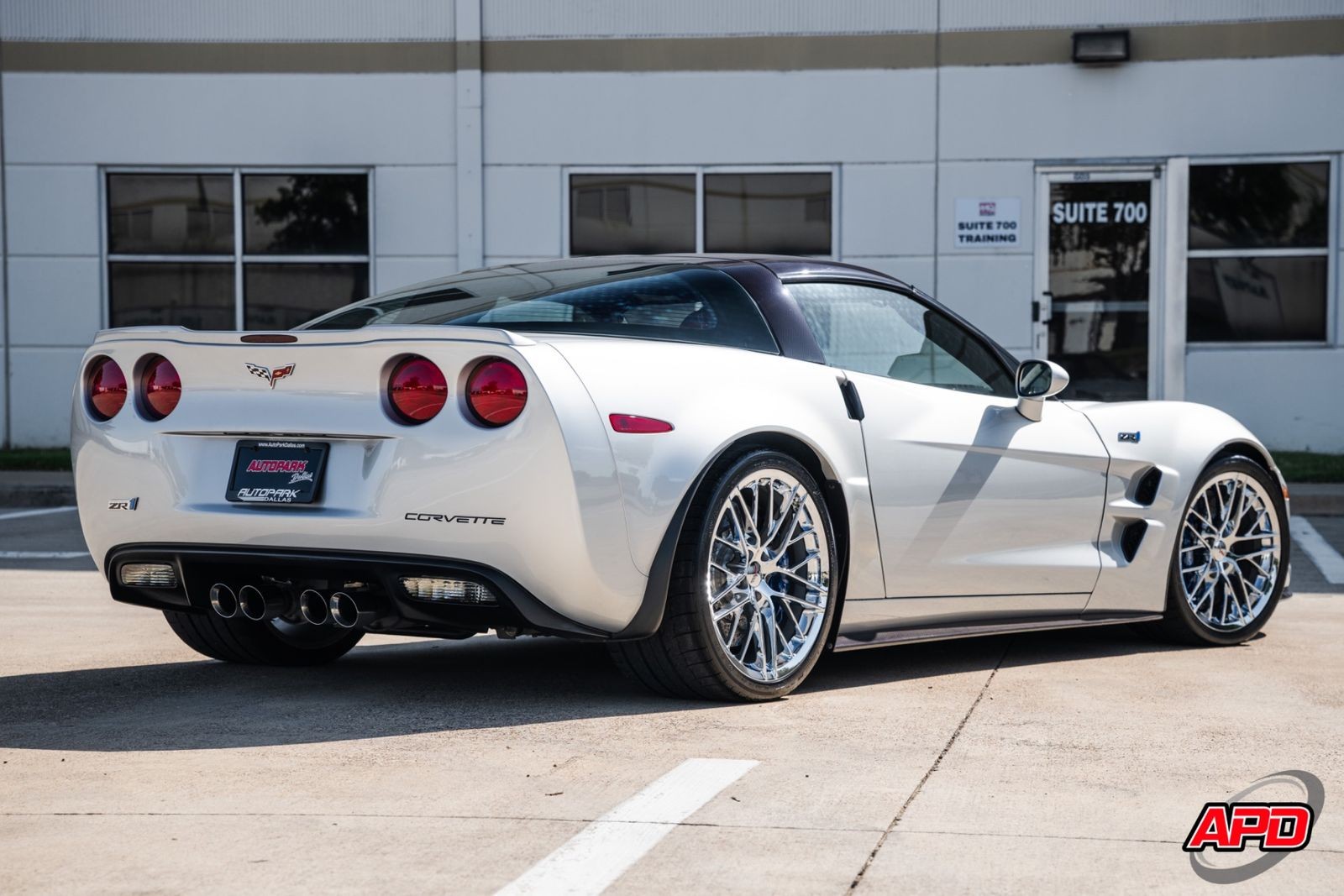 2011 Silver Chevrolet Corvette ZR1  | C6 Corvette Photo 4