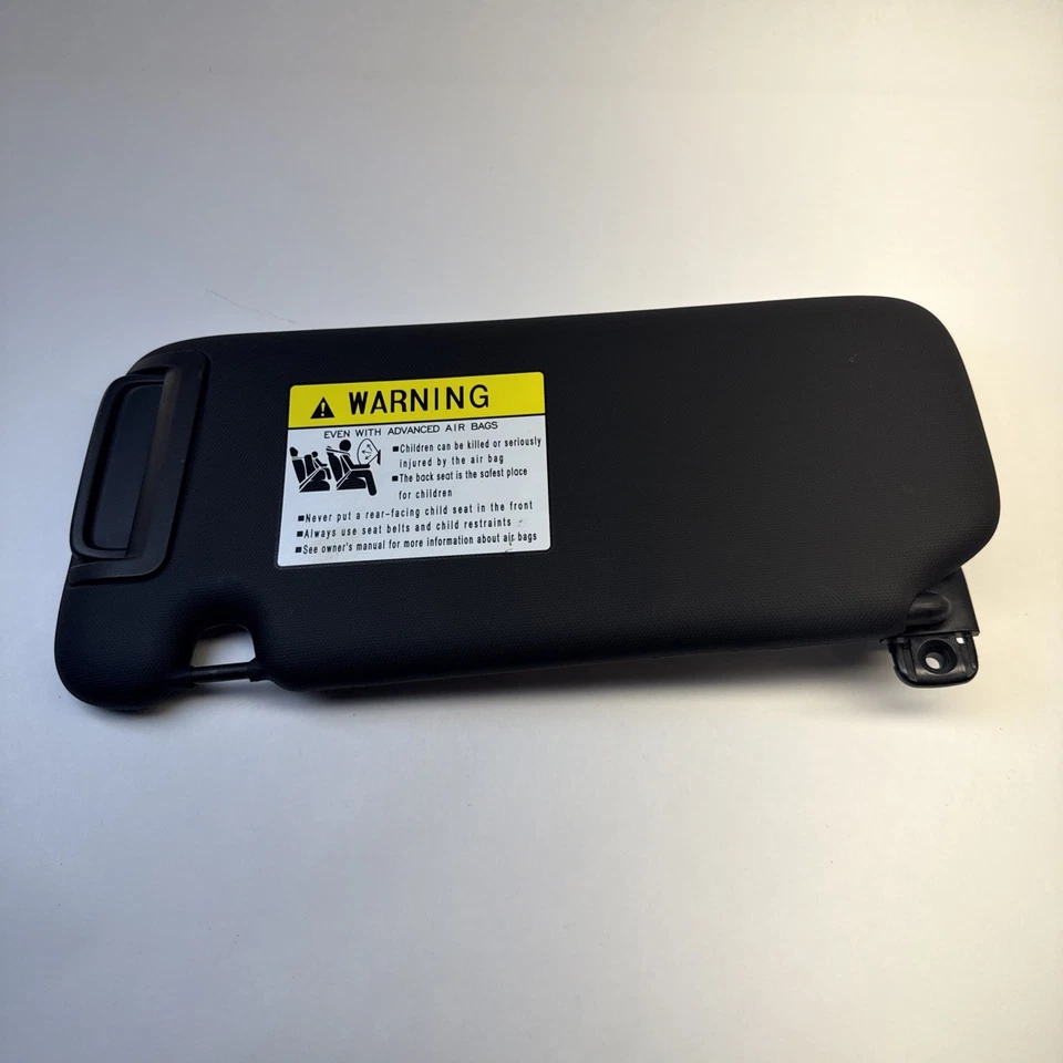 Mazda 3 2019-2023 parasol pasajero lado derecho vinilo negro OEM BCJL69270B Foto 2 de 4