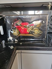Minichamps 1/6 Scale 062 011200 - Ducati 996 Undecorated Race Version