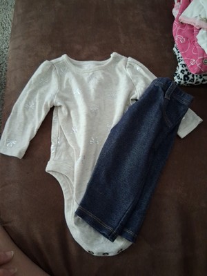 Girls Size 0/3M. Lot 