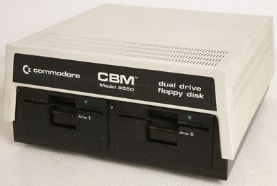 COMMODORE CBM Model 8050 DUAL DISK FLOPPY DRIVE for PET - Turns on