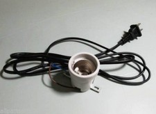 1pcs Ceramic heat emitter E27 holder for Reptile New