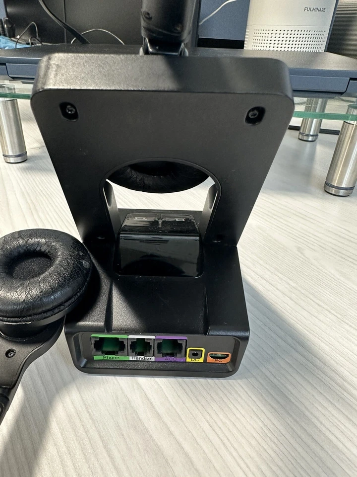 Sennheiser SD Pro 2 Headset SD Pro 2 W/BS-US Dock For Parts - Image 2 of 3