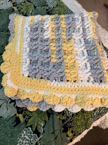 Blanket, Hand Knitted Throw or Blanket, Beautiful Yellow, Grey, White, 42"x4 - Picture 5 of 5