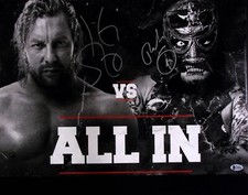 Foto firmada por Pentagon Jr. y Kenny Omega 16x20 certificado de autenticidad todo en WWE AEW NJPW automática