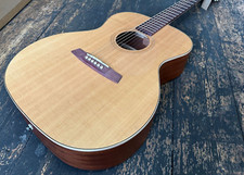 Kremona M15 Green Globe Natural Satin Acoustic Guitar