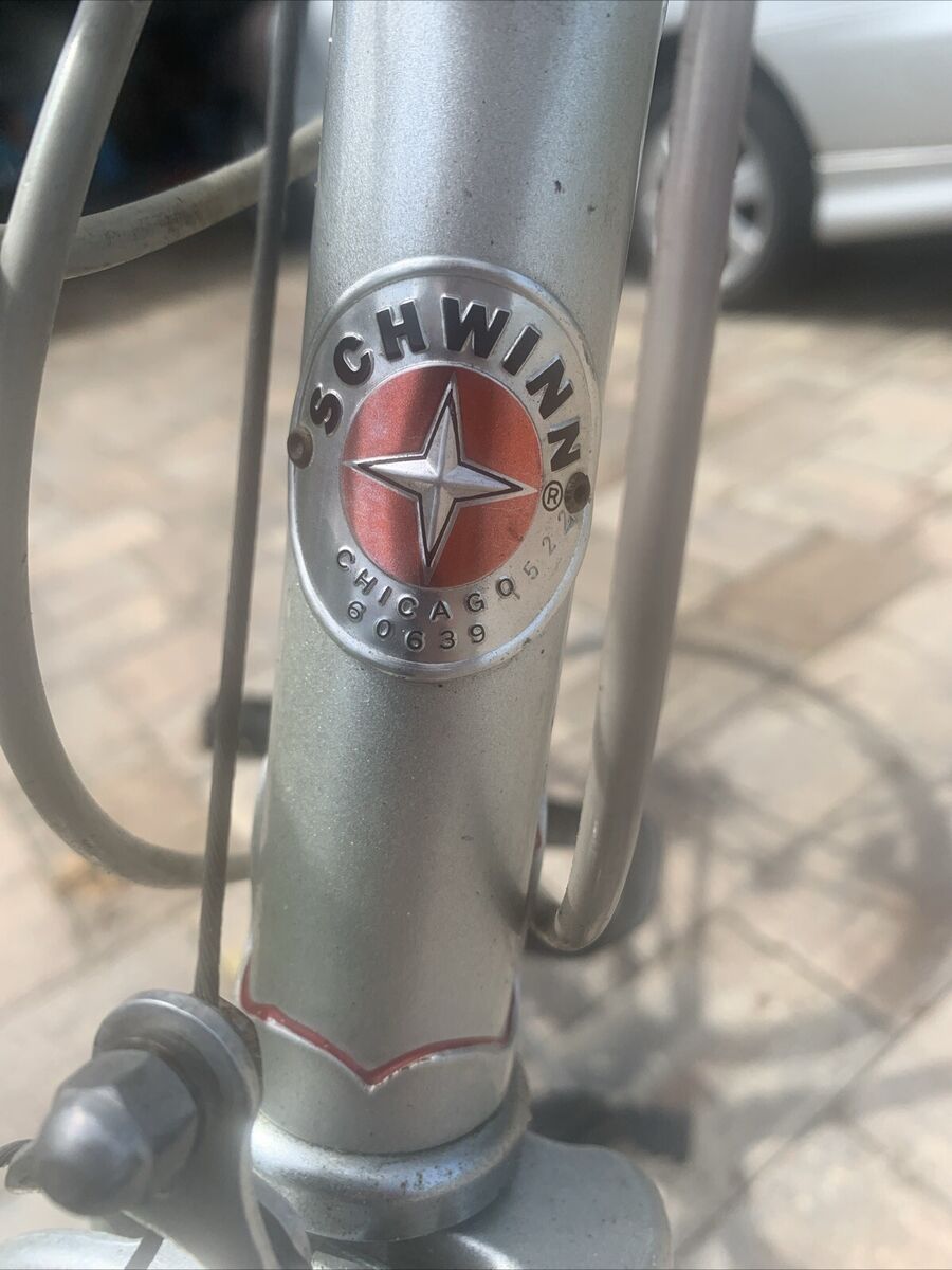 1980's SCHWINN WORLD SPORT MENS 10 SPEED ALL ORIGINAL needs 1980's SCHWINN WORLD SPORT MENS 10 SPEED ALL ORIGINAL needs