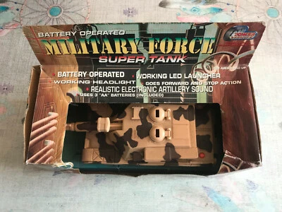 Ancien Jouet Militaire Super Tank Power Vehicles Char Plastique Vintage à Pile - Photo 1/4