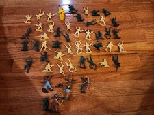 Huge Lot Vintage Mini Army Men, Indians