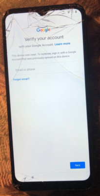 [BROKEN] Motorola MOTO G Play XT2093-1 (Cricket) Gray Smart Phone Cracked Glass