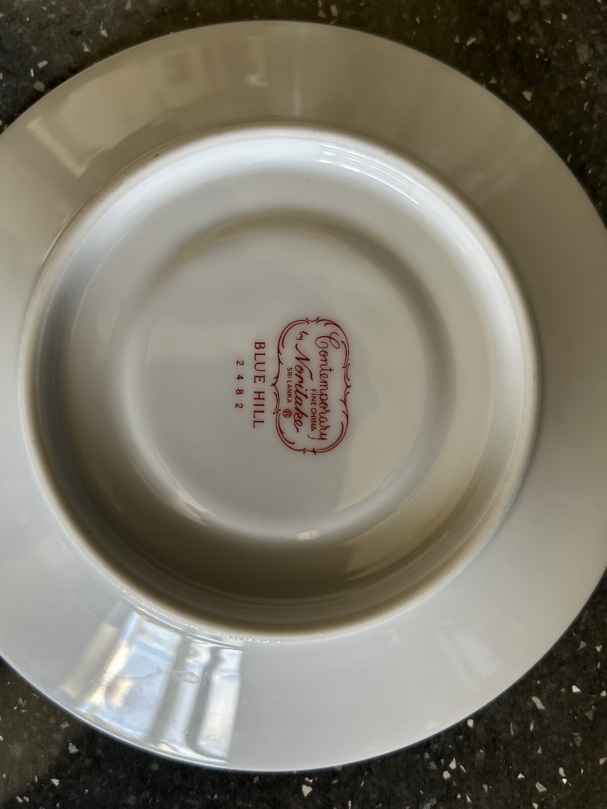 Noritake Contemporary Dinner Service Set "Blue Hill" 2482. Bone China