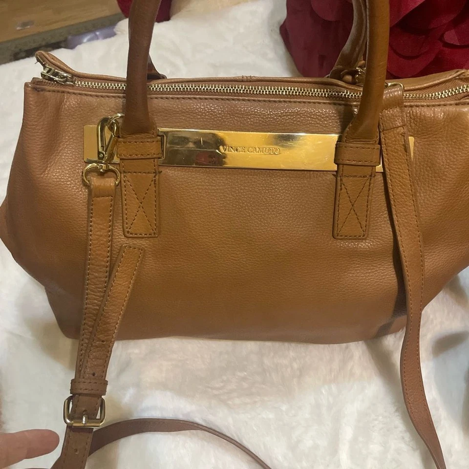 cartera vince camuto Foto 2 de 4