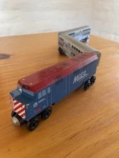 Whittle Shortline Wooden Train Metra F-40 3 Piece Set Chicago, Used