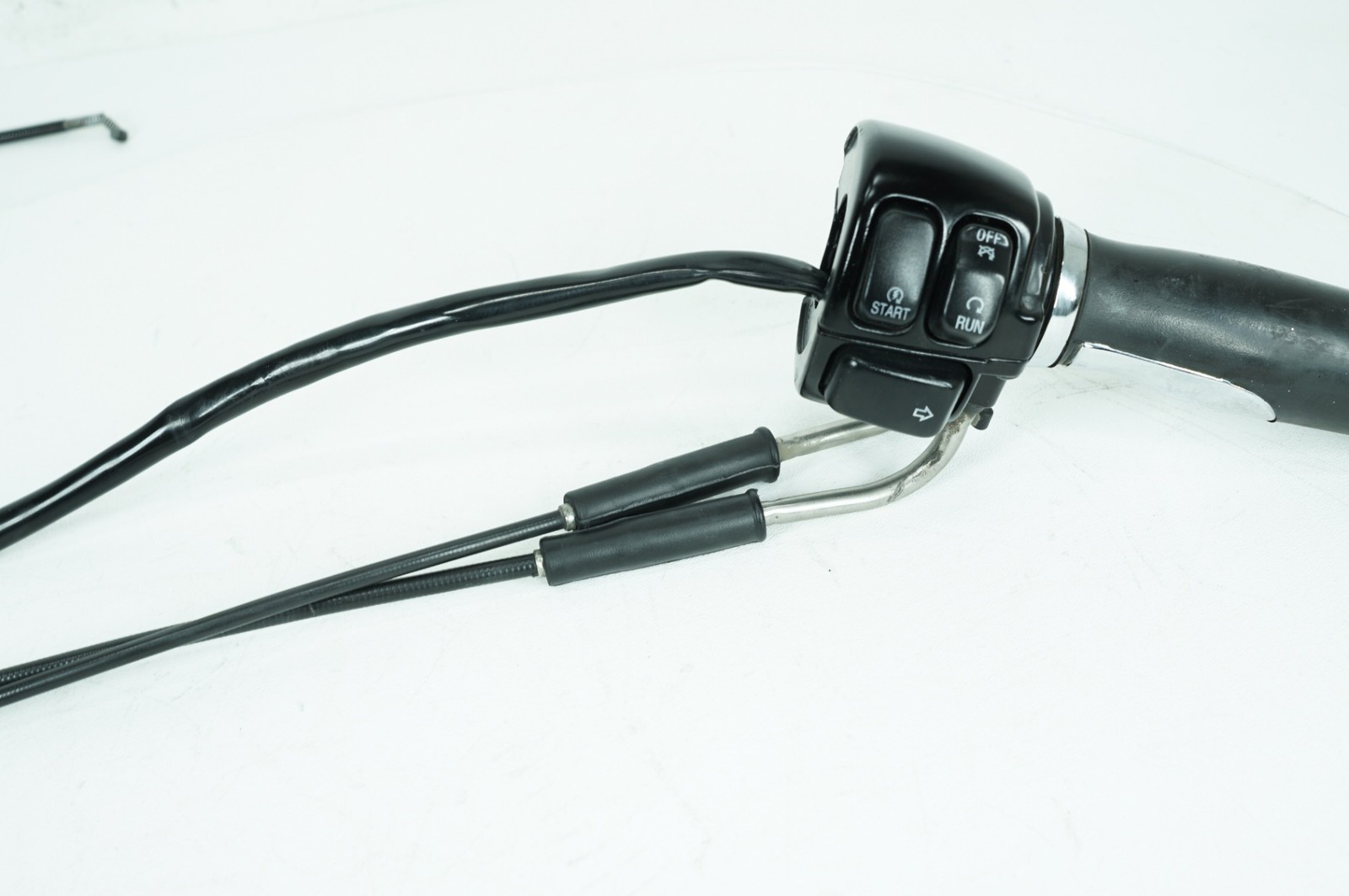 04 Harley Touring Road King Custom OEM Right Engine Start Kill Switches Controls