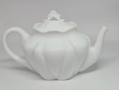 Shelley Late Foley kleine antike feine Bone China zierliche weiße Teekanne 1910 A/F