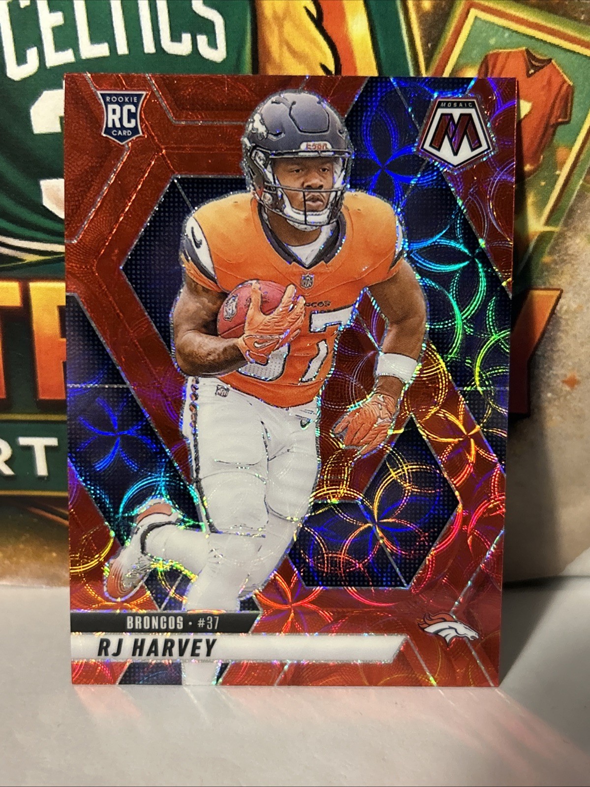 2025 Panini Mosaic - Rookies RJ Harvey #375 Red Scope Prizm Broncos