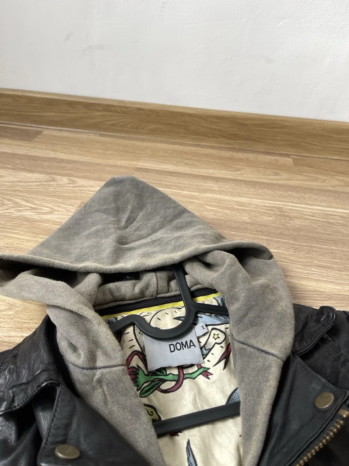 DOMA Women’s Leather Black Jacket Size 1 - Image 4 of 4