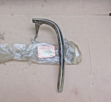 1974 75 76 77 Dodge Colt Nos Mitsubishi Left Fender Front Outline Molding