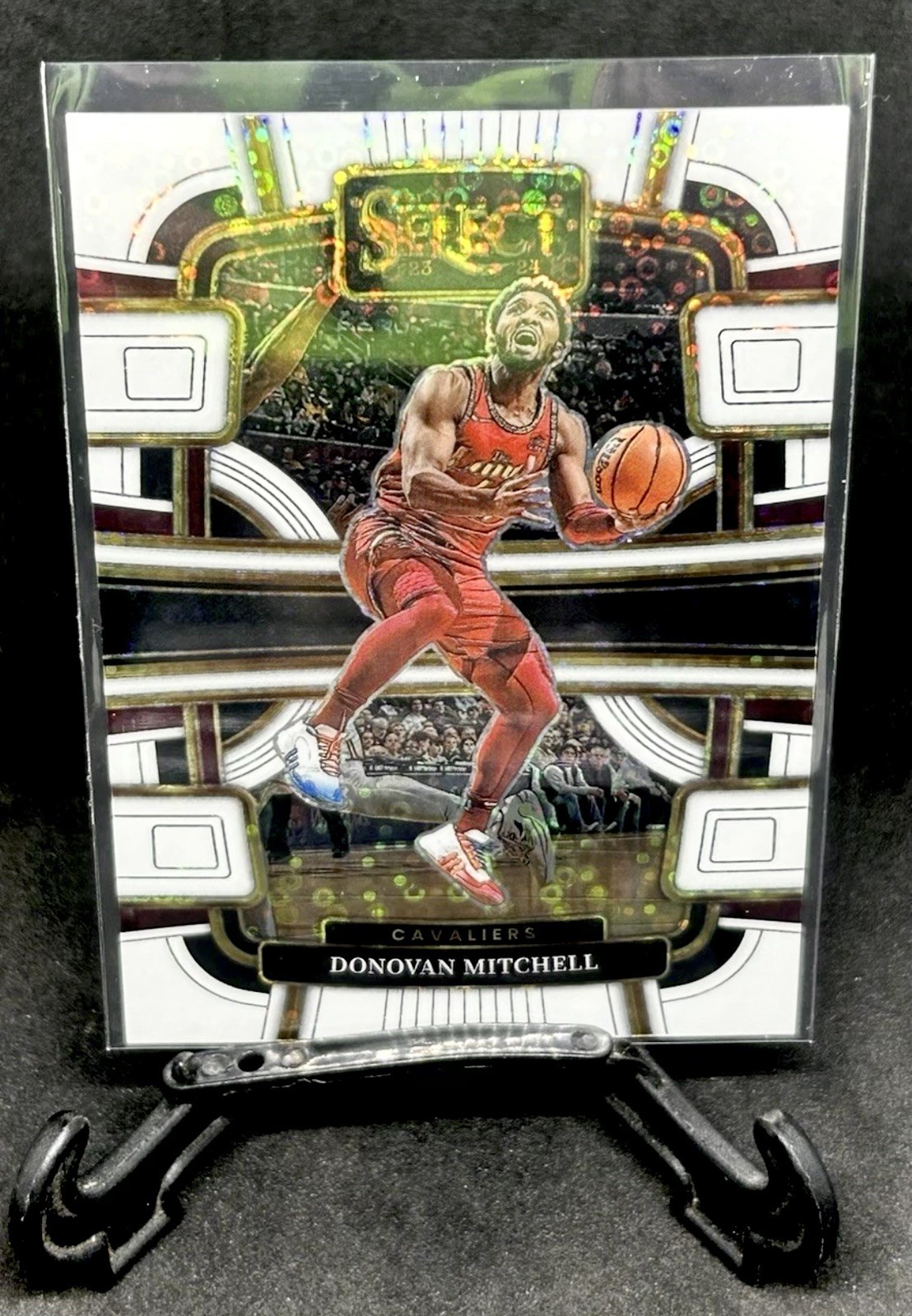 2023-24 Panini Select Concourse Donovan Mitchell #38 White Disco Prizm /75