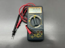 (p) WAVETEK 15XL DIGITAL MULTIMETER W LEADS - TESTED VG