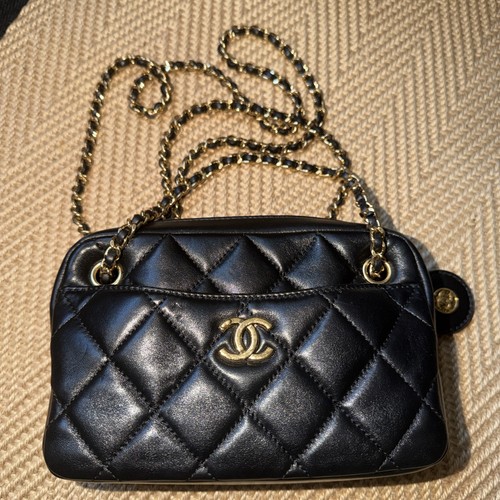CHANEL Mini Black