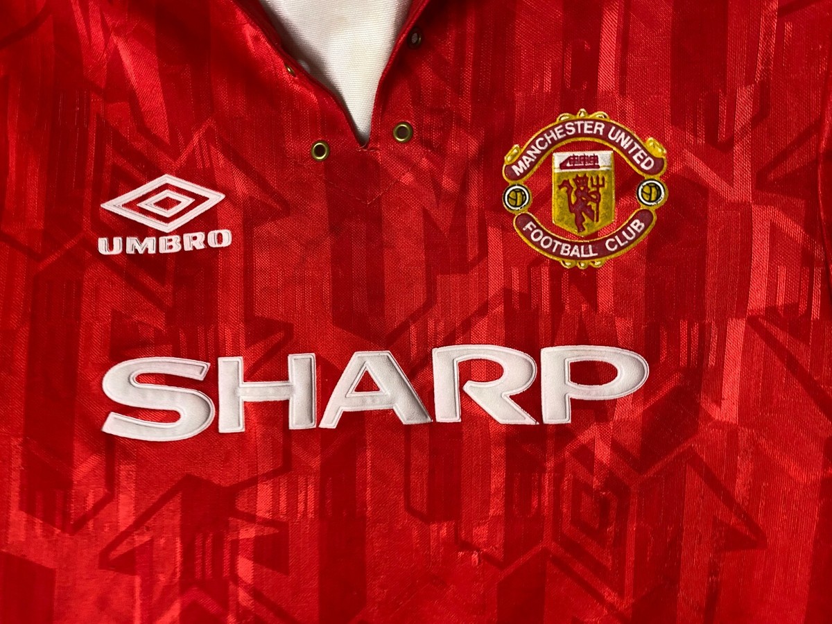 92-94 マンチェスターユナイテッド　UMBRO ホームユニフォーム　正規品 黄金期の幕開け！マンチェスター・ユナイテッド、伝説の1992-94