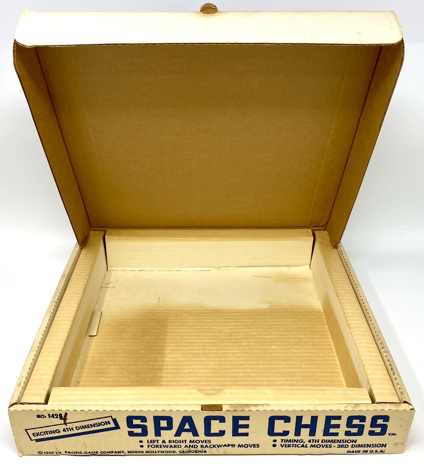 Pacific Games Co - Space Chess (1969) COMPLETE EX - Image 4 of 4