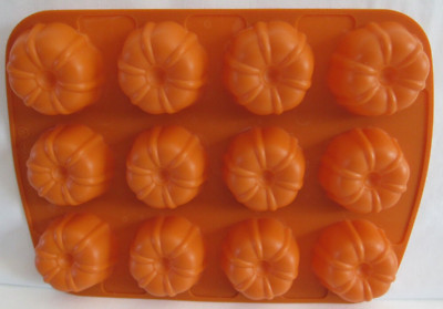 12 Cup Muffin Cupcake Bundt Shaped Silicone Mold Baking Tray Orange