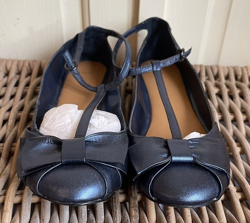 Carvela flache Damenschuhe blau/dunkel Leder Größe 6/39 Schleife UVP 55 £