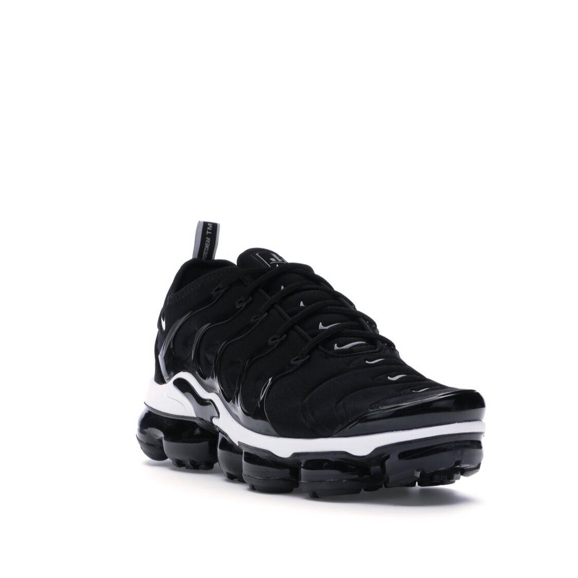 nike vapormax plus overbranding black