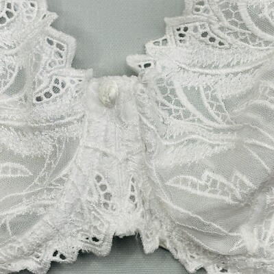 Bali Bra 34D White Lace Unlined Embroidered Underwire Adjustable